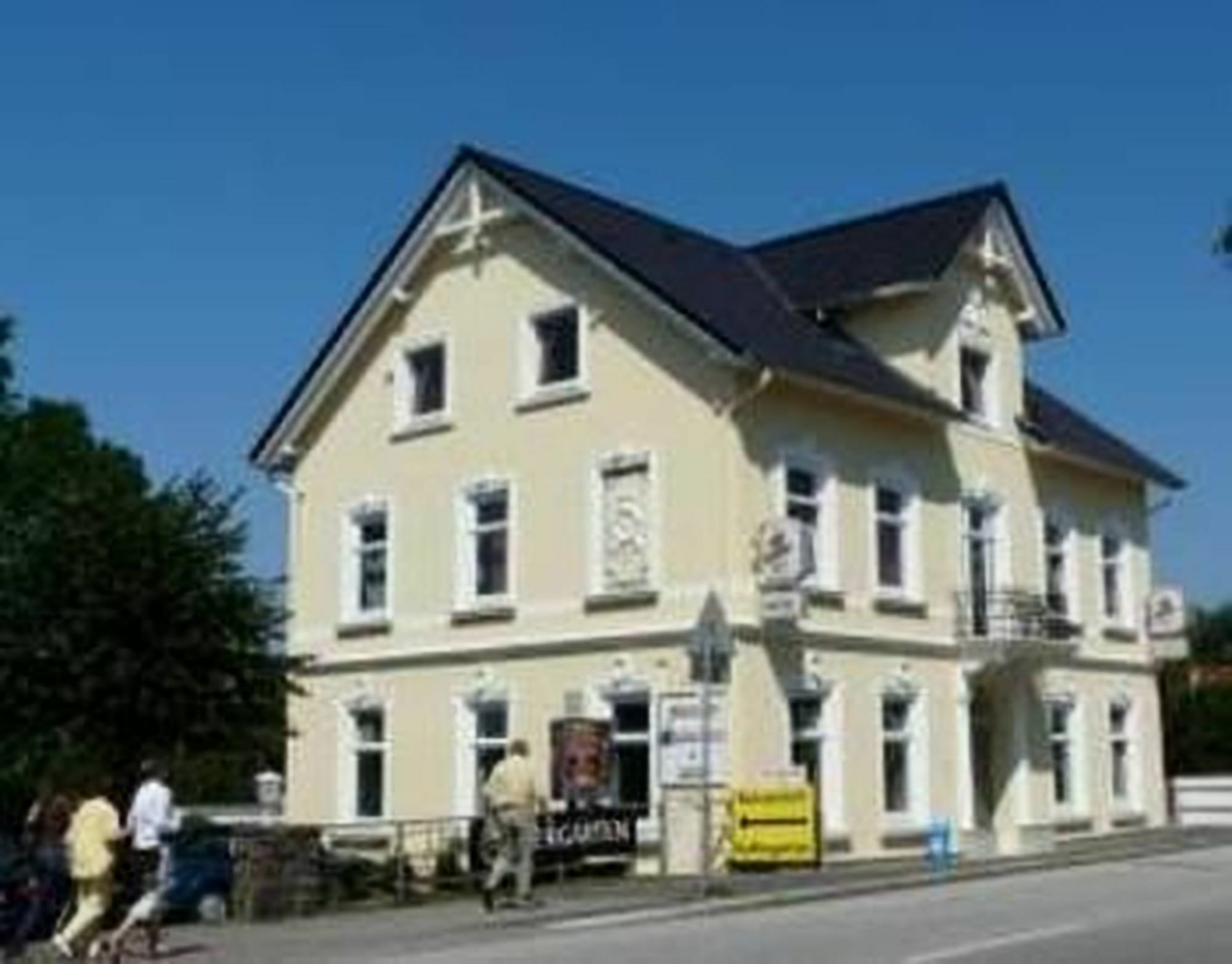 Vierlandentor Hotel Hamburg Exterior photo